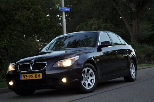 BMW 5-serie - 525d Executive AUTOMAAT AIRCO/CRUISE NETTE AUTO - 1