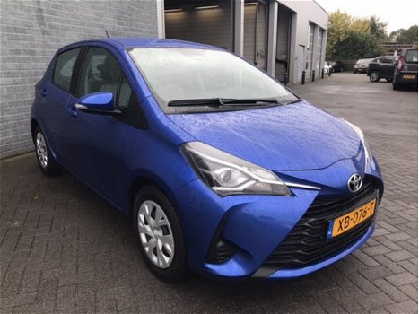 Toyota Yaris - 1.0 Energy 5drs (navigatie) - 1