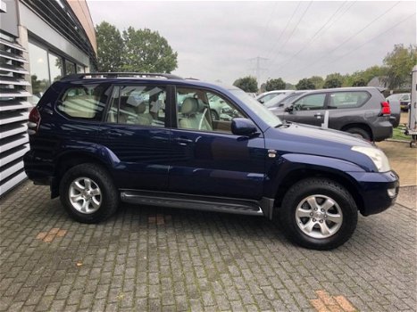 Toyota Land Cruiser - 3.0 D-4D AUT EXECUT-LEDER 7 PERS-NAVI -CLIMA- CRUISE - 6MND GAR -TOP STAAT -€ - 1