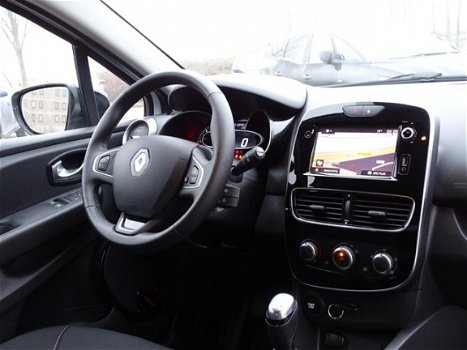Renault Clio - TCe 90pk Limited / Navigatie - 1
