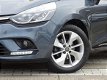 Renault Clio Estate - TCe 120pk EDC Limited / Navigatie - 1 - Thumbnail