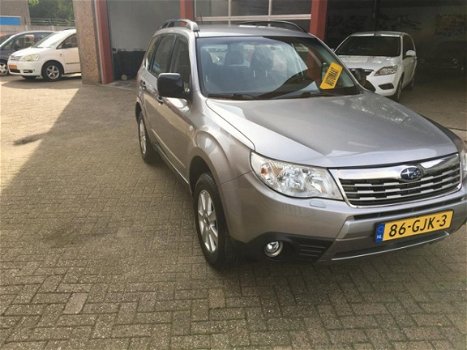 Subaru Forester - 2.0 Comfort AUTOMAAT PRIJS RIJKLAAR - 1