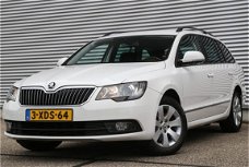 Skoda Superb Combi - 1.4 TSI 125pk Xenon Navigatie 16'' lm PDC 172