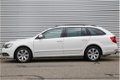 Skoda Superb Combi - 1.4 TSI 125pk Xenon Navigatie 16'' lm PDC 172 - 1 - Thumbnail