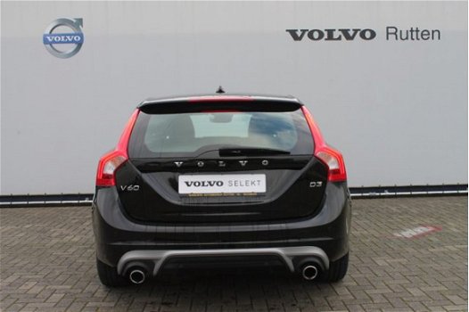 Volvo V60 - D3 150PK Automaat R-Design/ Navigatie/ Climat control - 1