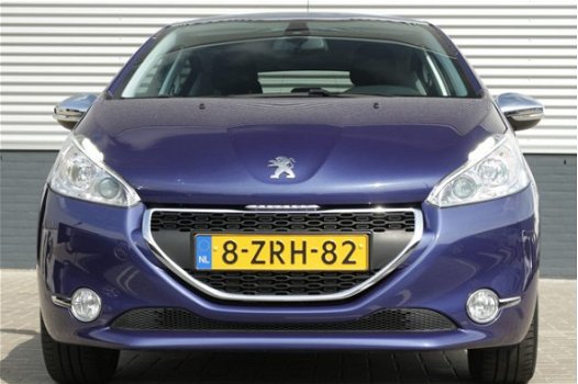 Peugeot 208 - 1.2 5DRS PANODAK NAVI LMV ECC CRUISE BLUETOOTH DONKER GLAS ETC SUPERMOOI FINANCIEREN A - 1