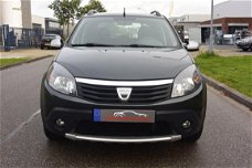 Dacia Sandero - 1.6 Stepway Airco Lm-velgen