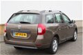 Dacia Logan MCV - 90PK AUTOMAAT LAUREATE |NAVI |AIRCO |CRUISE |PARKEERSENSOREN - 1 - Thumbnail