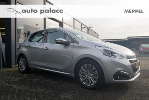 Peugeot 208 - 1.2 Puretech 82pk 5D | NAVIGATIE | PARKEERSENSOREN | - 1