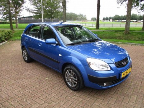 Kia Rio - 1.4 L, 5 Drs, Airco etc, Gereserveerd - 1