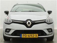 Renault Clio Estate - TCe 120 Limited / 6-Versnellingen / Navigatie / Parkeersensoren achter