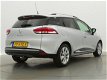 Renault Clio Estate - TCe 120 Limited / 6-Versnellingen / Navigatie / Parkeersensoren achter - 1 - Thumbnail