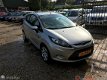 Ford Fiesta - 1.25 Limited, 1ste eigenaar, dealer onderhouden - 1 - Thumbnail