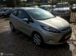 Ford Fiesta - 1.25 Limited, 1ste eigenaar, dealer onderhouden - 1 - Thumbnail