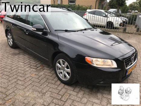 Volvo V70 - 1.6D DRIVe MOMENTUM ECC NAVI LMV - 1