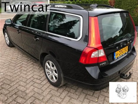 Volvo V70 - 1.6D DRIVe MOMENTUM ECC NAVI LMV - 1