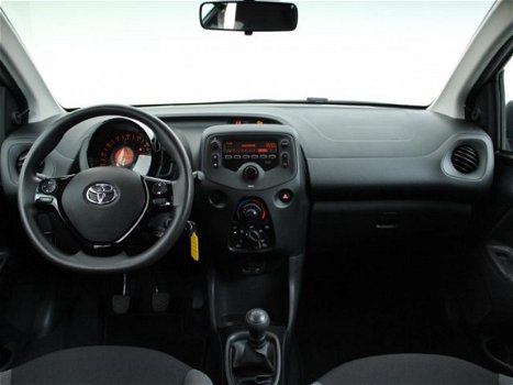 Toyota Aygo - 1.0 VVT-i x-fun Airco Bluetooth - 1