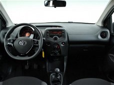 Toyota Aygo - 1.0 VVT-i x-fun Airco Bluetooth