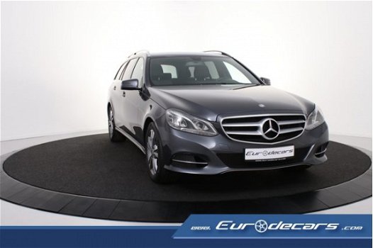 Mercedes-Benz E-klasse Estate - E220 d Avantgarde Automaat *Navigatie*Leer*Led - 1