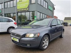 Volvo V50 - 2.4 140PK Exclusive Nieuwe APK, Nieuwe Distributieriem