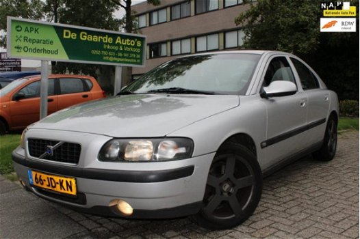 Volvo S60 - 2.4 Edition Automaat Airco Schuifdak - 1