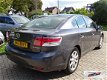 Toyota Avensis - 2.0 D-4D Sedan 2010 Leer 1E Eigenaar - 1 - Thumbnail