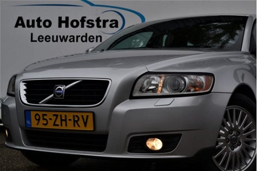 Volvo V50 - 1.8 Edition I AIRCO/CLIMA CRUISE LMV ZEER-MOOI - 1