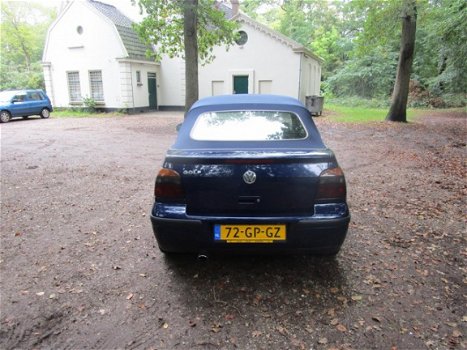 Volkswagen Golf Cabriolet - 1.8 Trendline zeer nette auto.stuurbekr.electr.ramen.deurvergrendel - 1