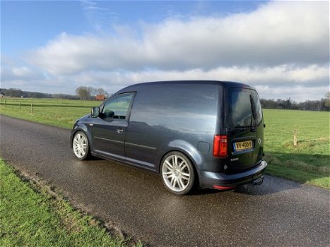 Volkswagen Caddy - 2.0 TDI L1H1 BMT Highline 150 PK LEER BEKL. AIRCO CRUISE GROOT NAV LMV VERLAAGD - 1