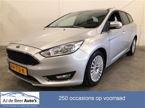 Ford Focus Wagon - 1.5 TDCI Lease Edition automaat navi clima - 1