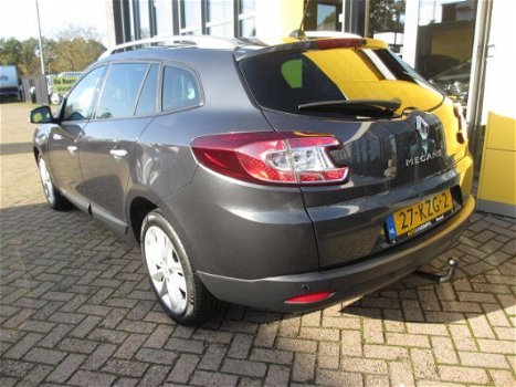 Renault Mégane Estate - 2.0 Privilége / AUTOMAAT / NAVI / LEDER / STOELVERWARMING - 1