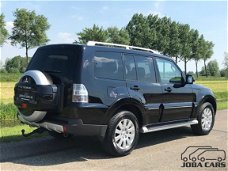 Mitsubishi Pajero - 3.2 DiD AUT Instyle 2008 182.151 Km