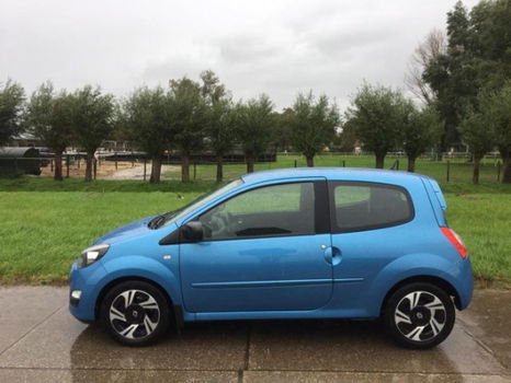 Renault Twingo - 1.5 dCi Dynamique AIRCO/CR-CONTROL/BLEU-TOOTH/NAP - 1