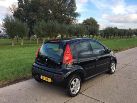 Peugeot 107 - 1.0-12V Sublime 77DKM 5DRS/AIRCO/ELEK PAK/RADIO-CD/NWE APK/NAP - 1