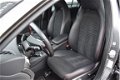 Mercedes-Benz A-klasse - 180 AMG Int/Ext Navi Xenon Leder 18 Inch - 1 - Thumbnail