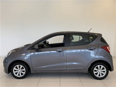 Hyundai i10 - 1.0i i-Motion Comf. Climate | Cruise | € 1.000, - Slooppremie - 1