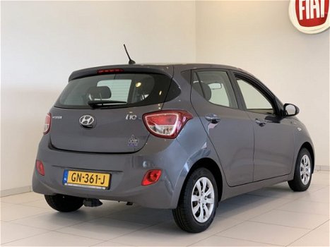 Hyundai i10 - 1.0i i-Motion Comf. Climate | Cruise | € 1.000, - Slooppremie - 1