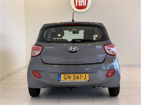 Hyundai i10 - 1.0i i-Motion Comf. Climate | Cruise | € 1.000, - Slooppremie - 1