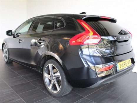 Volvo V40 - 1.6 D2 115 PK Kinetic Business - 1