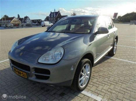 Porsche Cayenne - - 3.2 - 1