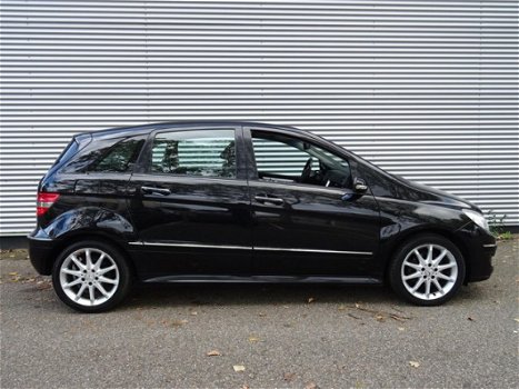 Mercedes-Benz B-klasse - 200 Turbo *Zeer Nette auto, Bi-xenon, dealer onderhouden. Automaat - 1