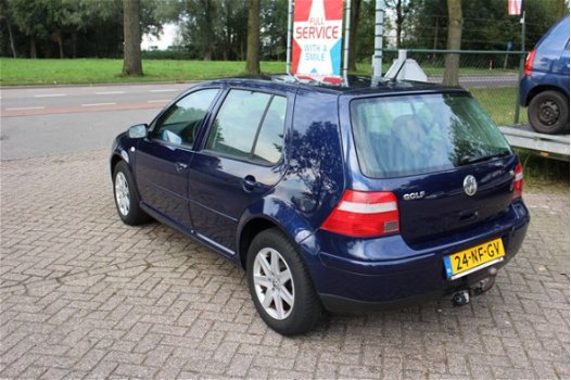 Volkswagen Golf - 1.6 Pacific - 1