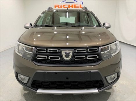 Dacia Sandero - Stepway 0.9 TCe 90eco2 - 1