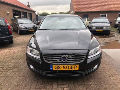 Volvo V70 - 2.0 D2 BTW Kinetic Nordic Automaat Leer Stoelverw. PDC - 1