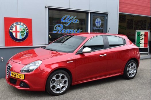 Alfa Romeo Giulietta - 1.4 T Limited Business Executive Sport Turbo multiair 170 pk Sportiva qv - 1