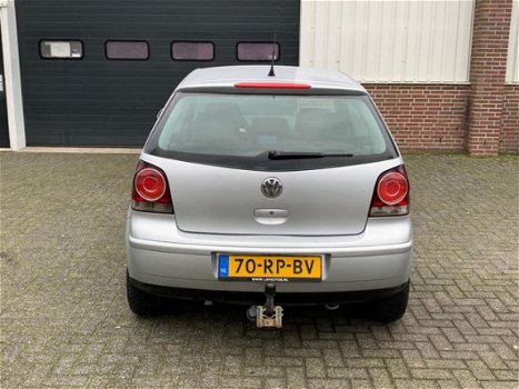 Volkswagen Polo - 1.4-16V Turijn /NWDISTR.RIEM/AIRCO/NAVIGATIE/NAP/DEALER ONDERHOUDEN/ - 1