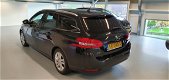 Peugeot 308 - 1.2 PureTech 110pk S&S Blue Lease Executive - 1 - Thumbnail