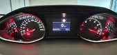 Peugeot 308 - 1.2 PureTech 110pk S&S Blue Lease Executive - 1 - Thumbnail