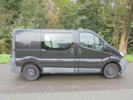 Opel Vivaro - 1.9 DTI L1 H1 DUBBEL CABINE. AIRCO - 1