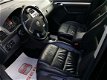 Volkswagen Touran - 2.0 TDI Highline|Automaat| |NAVI|Leder|Distr.riem vervangen| - 1 - Thumbnail